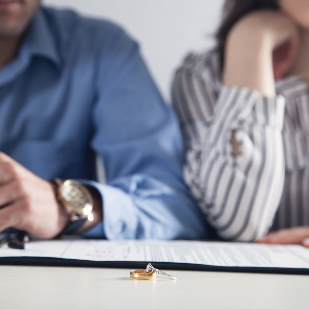 divorce couple with at law firm