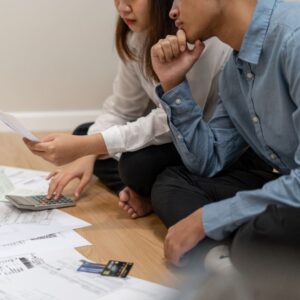 Financial issues leading to divorce - common causes of marital conflict