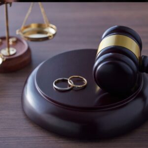 divorce mistakes - judge gavel