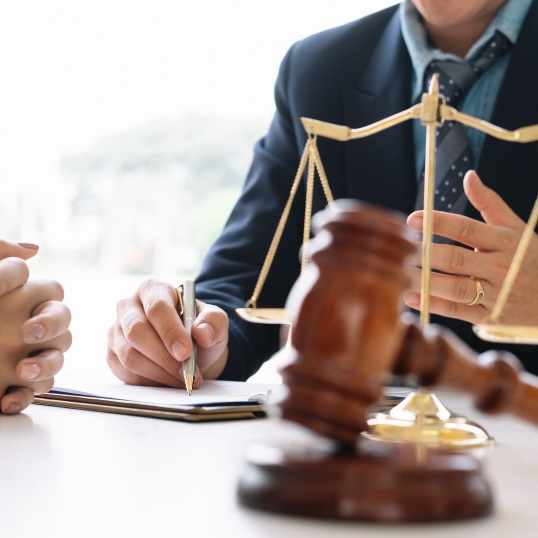judges gavel and scales of justice